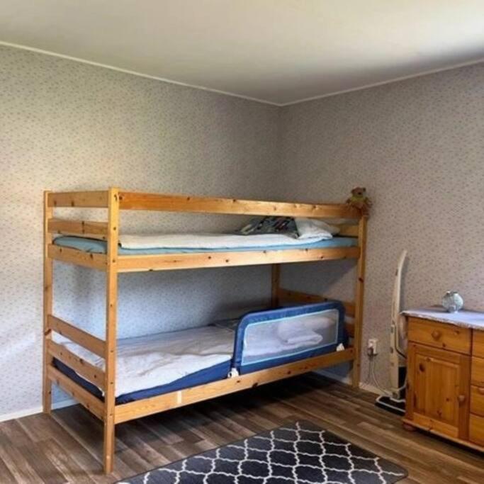 Familienfreundliche Farm Stuga Hamra  Екстериор снимка